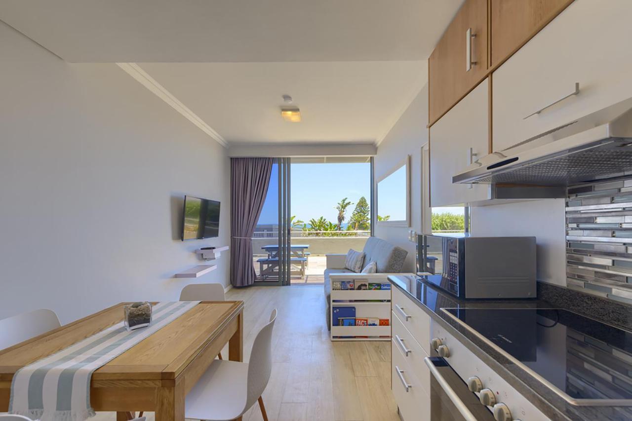 Heaven On Earth - Blouberg Beachfront Self-Catering Apartment Bloubergstrand Bagian luar foto