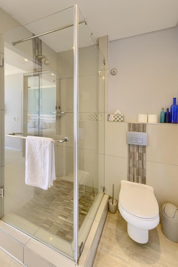 Heaven On Earth - Blouberg Beachfront Self-Catering Apartment Bloubergstrand Bagian luar foto