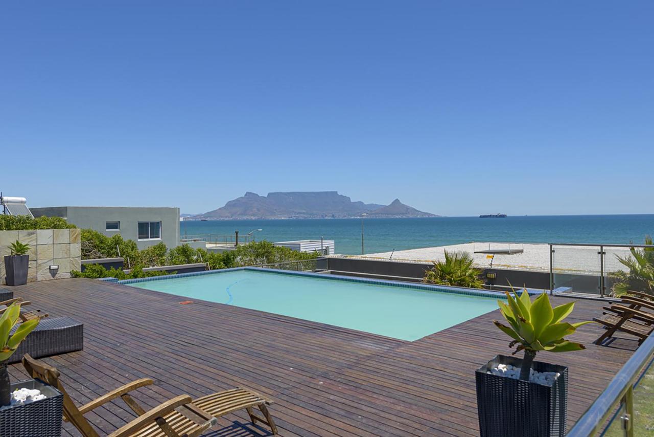 Heaven On Earth - Blouberg Beachfront Self-Catering Apartment Bloubergstrand Bagian luar foto