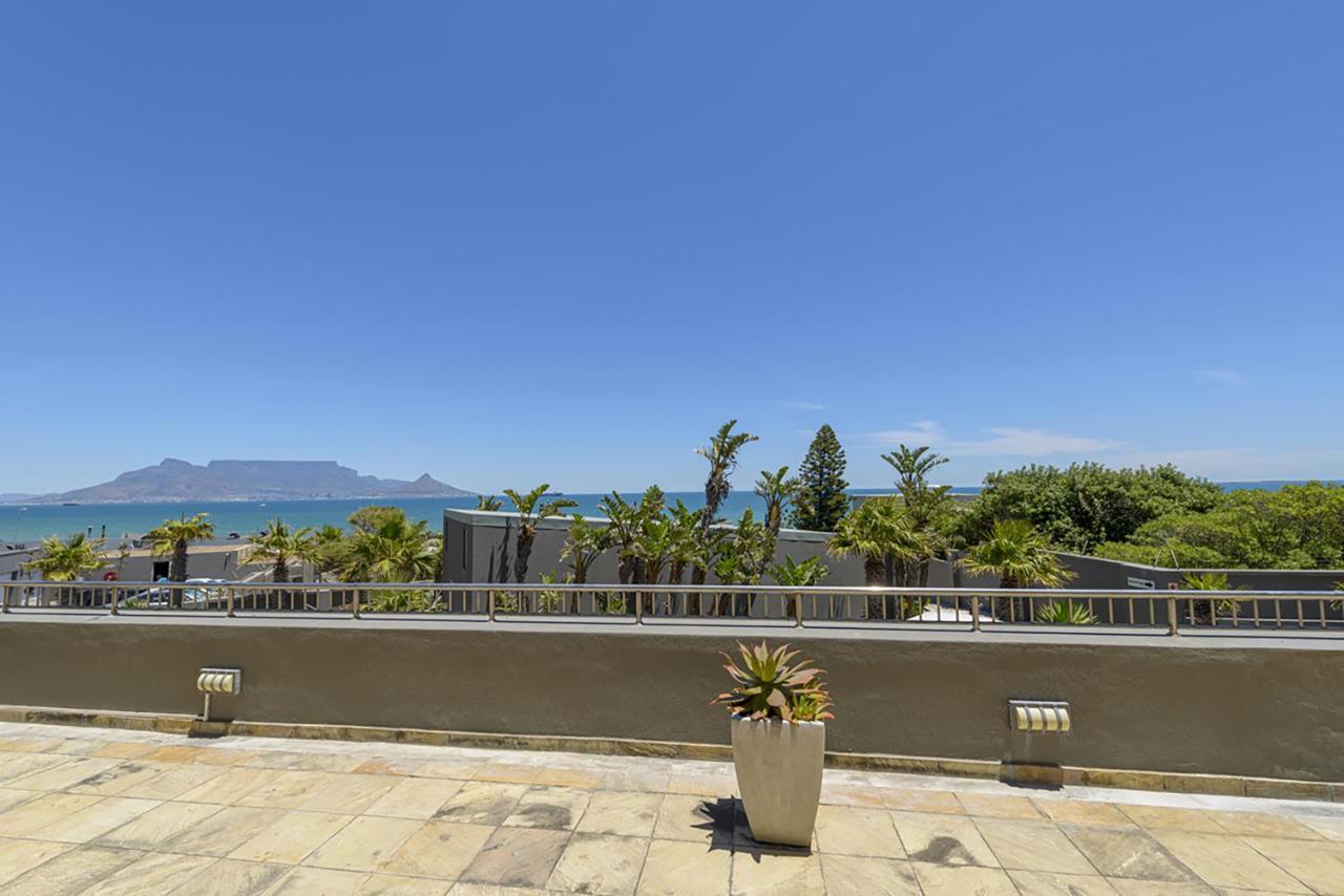 Heaven On Earth - Blouberg Beachfront Self-Catering Apartment Bloubergstrand Bagian luar foto