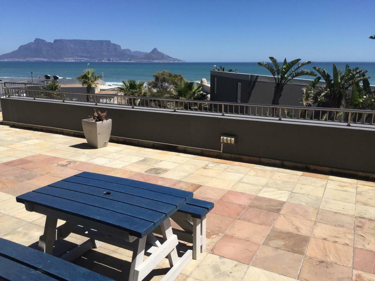 Heaven On Earth - Blouberg Beachfront Self-Catering Apartment Bloubergstrand Bagian luar foto